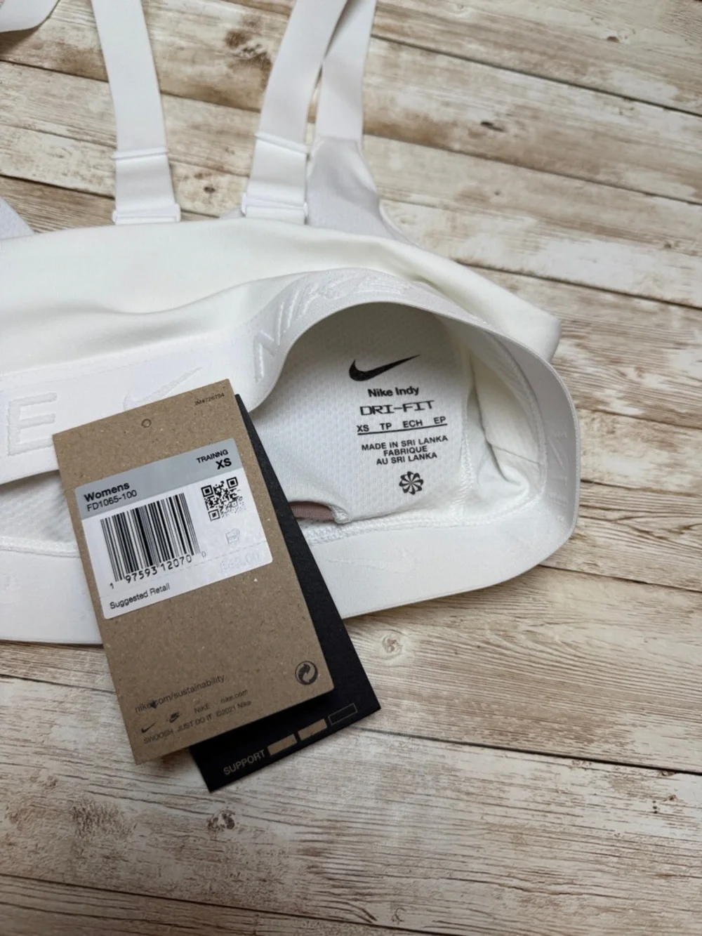 Nike White Padded‎ Medium-Support Sports Bra NEW XS